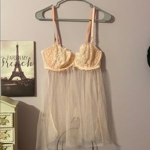 Victoria Secret Size XL Pink Chemise